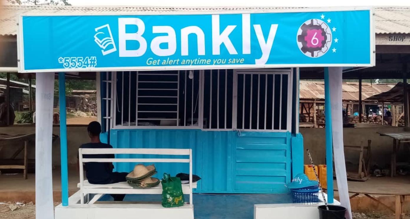 Bankly kiosk