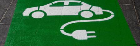 Parking spot for electric vehicle