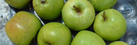 green juicy apples from Lesotho