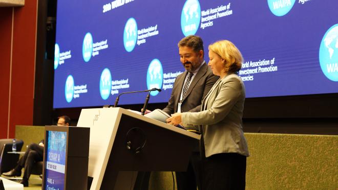 Mr. Ismail Ersahin, Executive Director WAIPA & Ms Agi Veres, Director, Representation Office Geneva, UNDP at MOU signing ceremony at World Investment Conference 